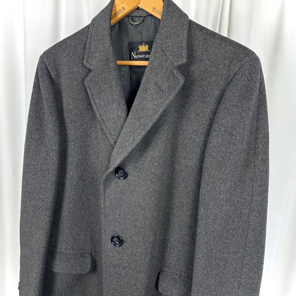 Vintage 50' 60’s ‘Newcastle - Eatons of Canada’ Long Wool Peacoat in Grey - M/L - Picture 5 of 12
